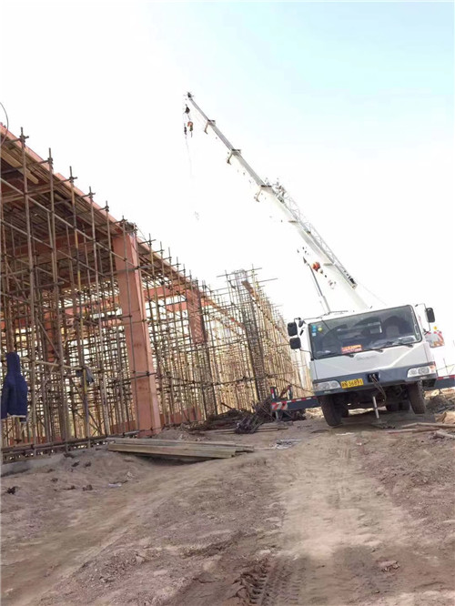 台江县吊车作业的安全注意事项有哪些？